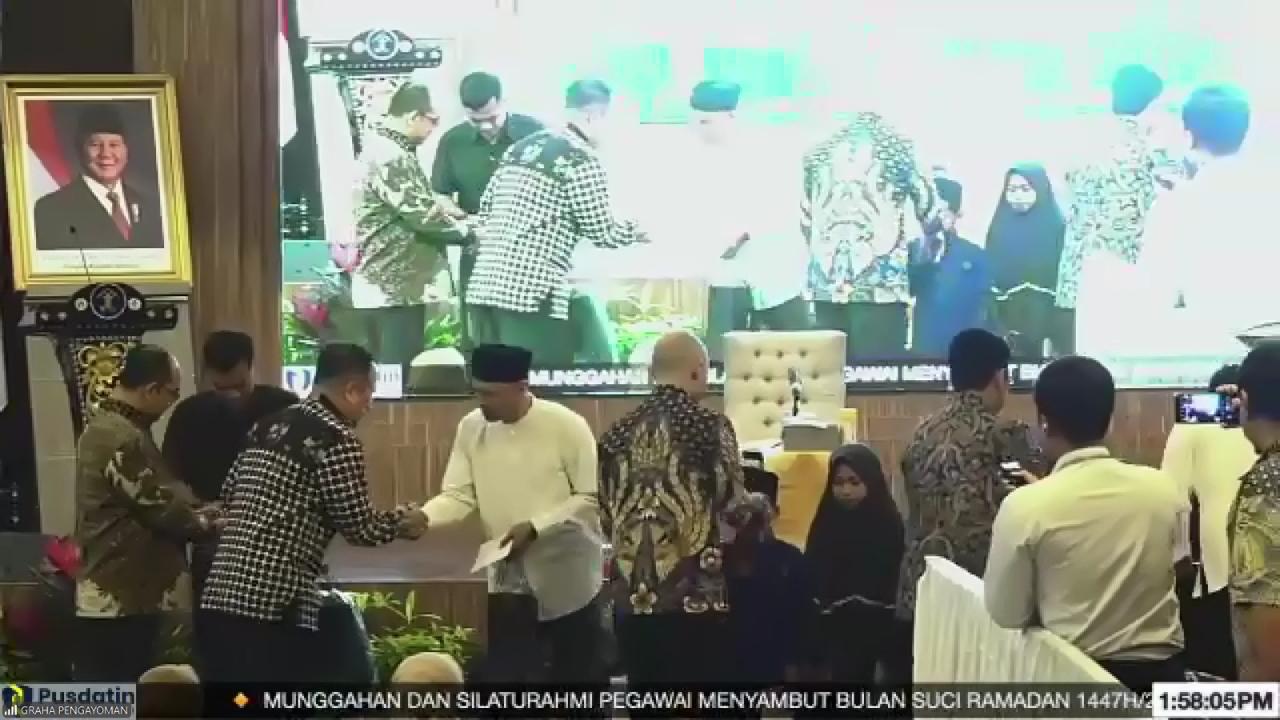 Kanwil Kemenkum Sumsel Ikuti Munggahan dan Silaturahmi Pegawai Sambut Ramadan 1447 H Kanwil Kemenkum Sumsel Ikuti Munggahan dan Silaturahmi Pegawai Sambut Ramadan 1447 H