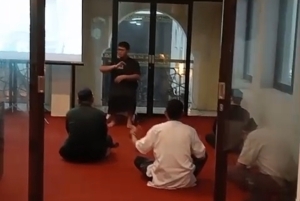 IMMIM Siapkan Penerjemah Disabilitas Tuna Rungu pada Setiap Khutbah Jumat