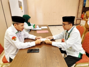 Dorong ASN Jadi Pelopor Zakat, Kakan Kemenag Selayar Hadiri Gerakan Zakat Nasional