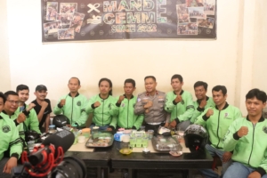 Brigjen Faisal Gelar “Polantas Menyapa” di Wajo, Serap Aspirasi Ojol dan Kurir