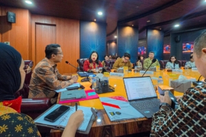 Bertemu Menteri Hukum, Platform Digital Berkomitmen Mendukung Aturan Pemerintah terkait Perlindungan Anak