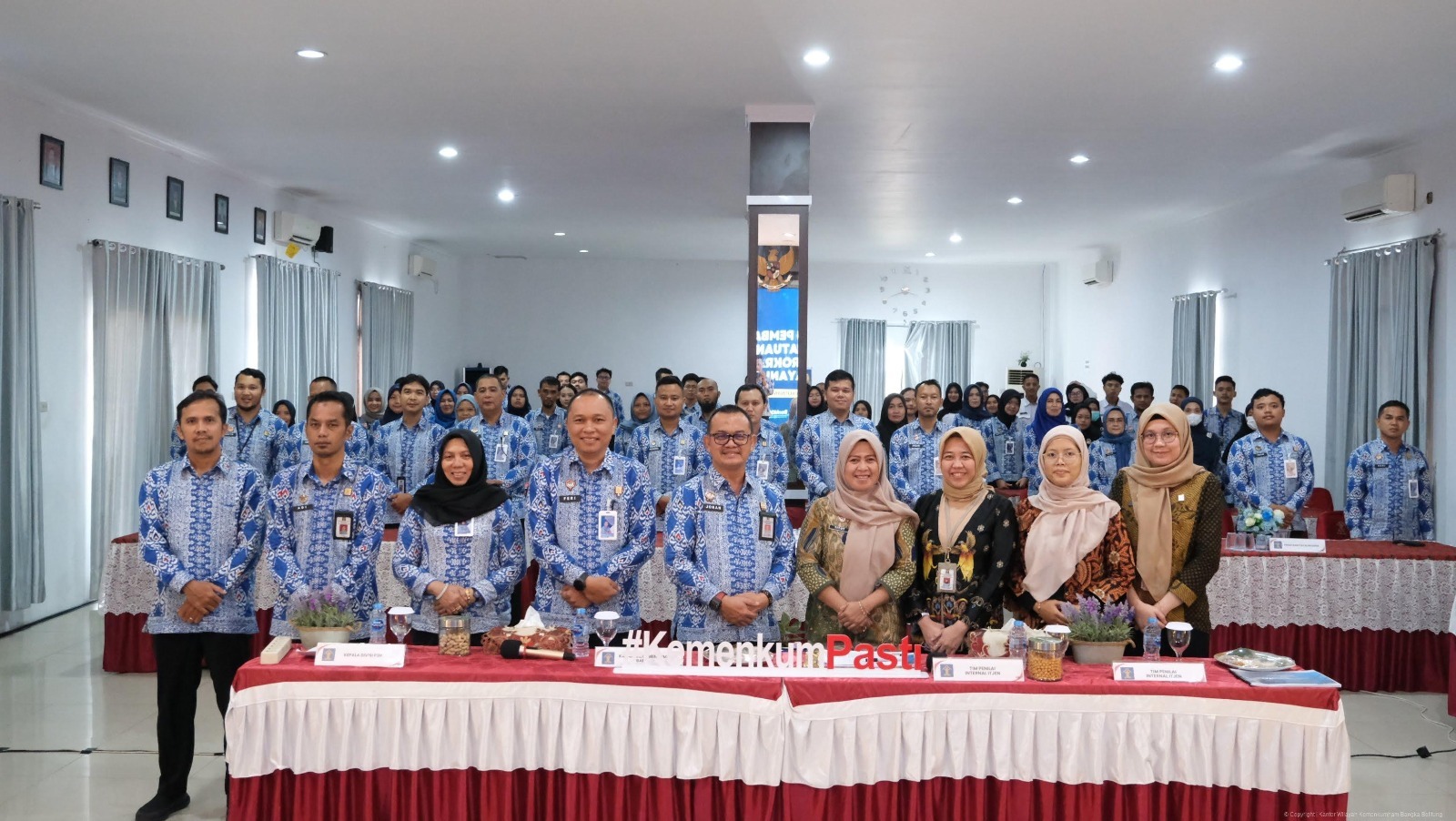 Kanwil Kemenkum Babel Memenuhi Syarat WBBM, Tim Penilai Internal dari Itjen Apresiasi dan Pertahankan Kinerja Kanwil Kemenkum Babel Memenuhi Syarat WBBM, Tim Penilai Internal dari Itjen Apresiasi dan Pertahankan Kinerja