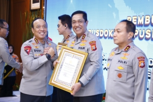 Kapolda Sulsel terima Penghargaan IKPA T.A 2025 Peringkat I dari Kapolri, wujud komitmen pengelolaan anggaran yang profesional dan akuntabel