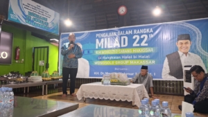 Syukuran Milad ke-22 RM Ayam Bakar Wong Solo Makassar, Karyawan Diganjarkan Rp100 Juta oleh Owner