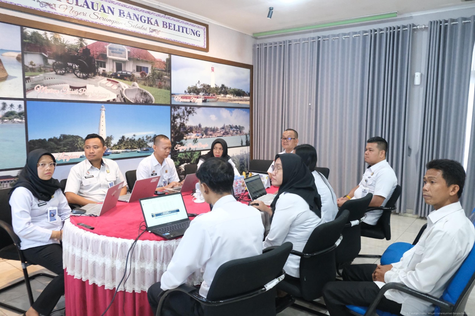 Rapat Internal Pengelolaan Anggaran Kantor Wilayah Kemenkum Babel: Fokus pada Efisiensi dan Akuntabilitas Rapat Internal Pengelolaan Anggaran Kantor Wilayah Kemenkum Babel: Fokus pada Efisiensi dan Akuntabilitas