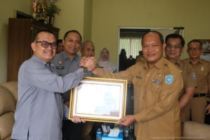 Kanwil Kemenkum Babel Laksanakan Koordinasi Propemperda dan Penyerahan Piagam IRH kepada Pemkab Bangka Barat