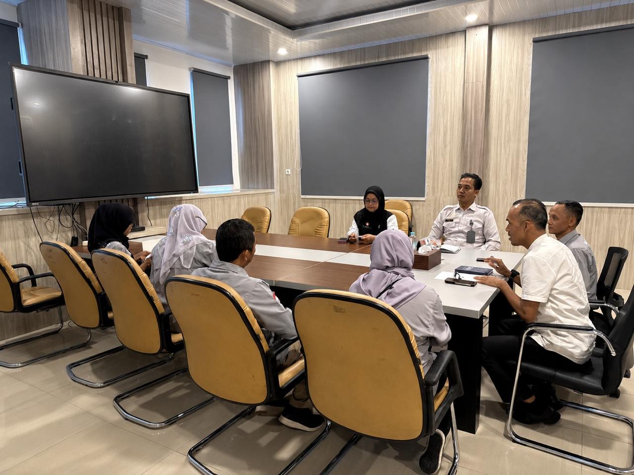 Kanwil Kemenkum Sumsel Dorong Perlindungan Merek UMKM Lahat Melalui Koordinasi dan Konsultasi Pendaftaran Merek Kanwil Kemenkum Sumsel Dorong Perlindungan Merek UMKM Lahat Melalui Koordinasi dan Konsultasi Pendaftaran Merek