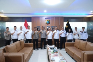 Kakanwil Kemenkum Babel Beserta Jajaran Lakukan Audiensi dengan Kapolda Babel : Bahas Persiapan Kunjungan Menteri Hukum RI