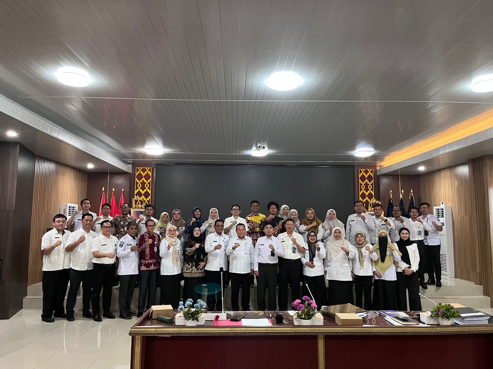 Kemenkum Sumsel Harmonisasi Raperda dan Raperbup Muara Enim Kemenkum Sumsel Harmonisasi Raperda dan Raperbup Muara Enim