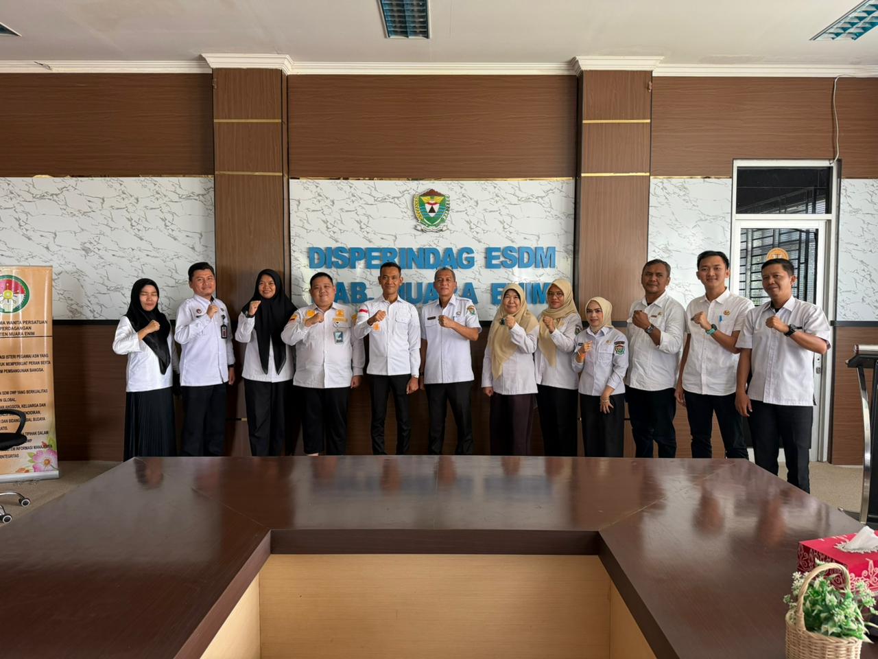 Kanwil Kemenkum Sumsel Gencarkan Sosialisasi Perseroan Perorangan bagi UMKM Binaan Disperindag ESDM Muara Enim