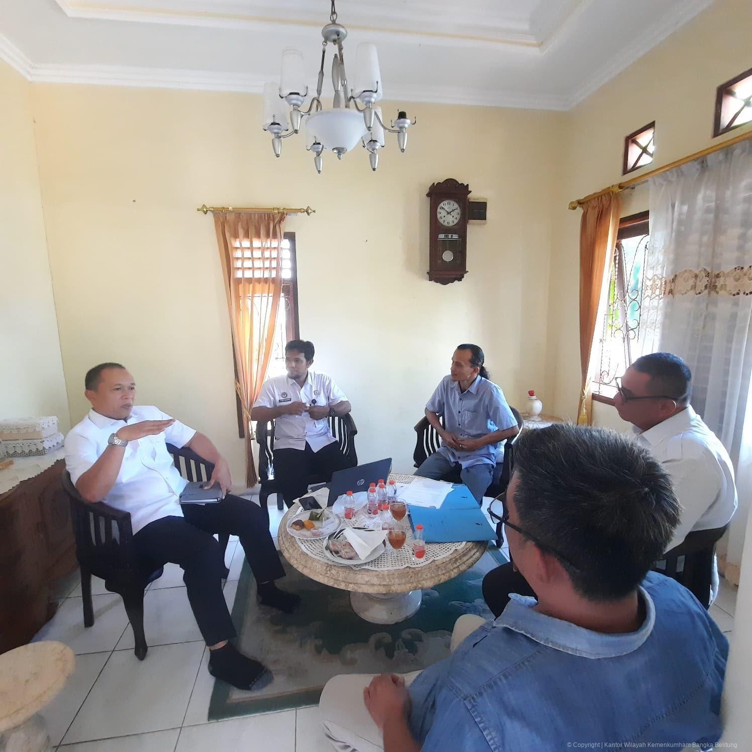 Kanwil Kemenkum Babel Monitoring Pelaksanaan Bantuan Hukum pada LBH Al-Hakim dan LBH KUBI Kanwil Kemenkum Babel Monitoring Pelaksanaan Bantuan Hukum pada LBH Al-Hakim dan LBH KUBI