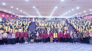 PKKMB 2026 Fakultas Psikologi UNM: Plt Rektor Bangkitkan Spirit 329 Mahasiswa Baru
