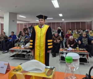 Dr. H. Munawir Sadzali Razak Raih Gelar Doktor Ilmu Administrasi Publik di UNM