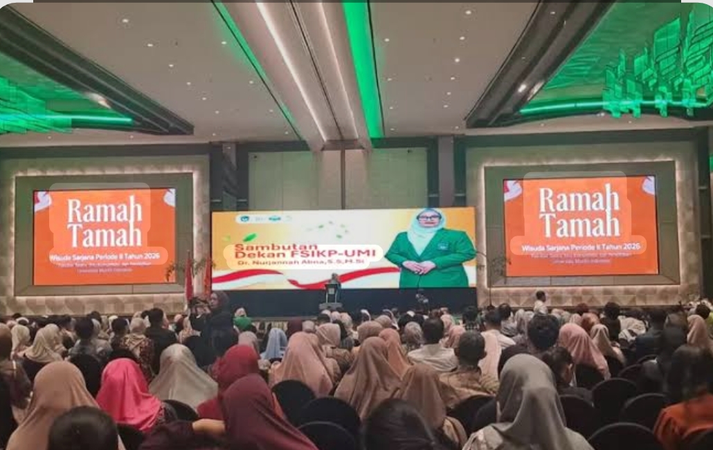 Fakultas Sastra UMI Lepas 281 Wisudawan, Dekan Nurjannah Abna: Jaga Integritas dan Nama Baik Almamater