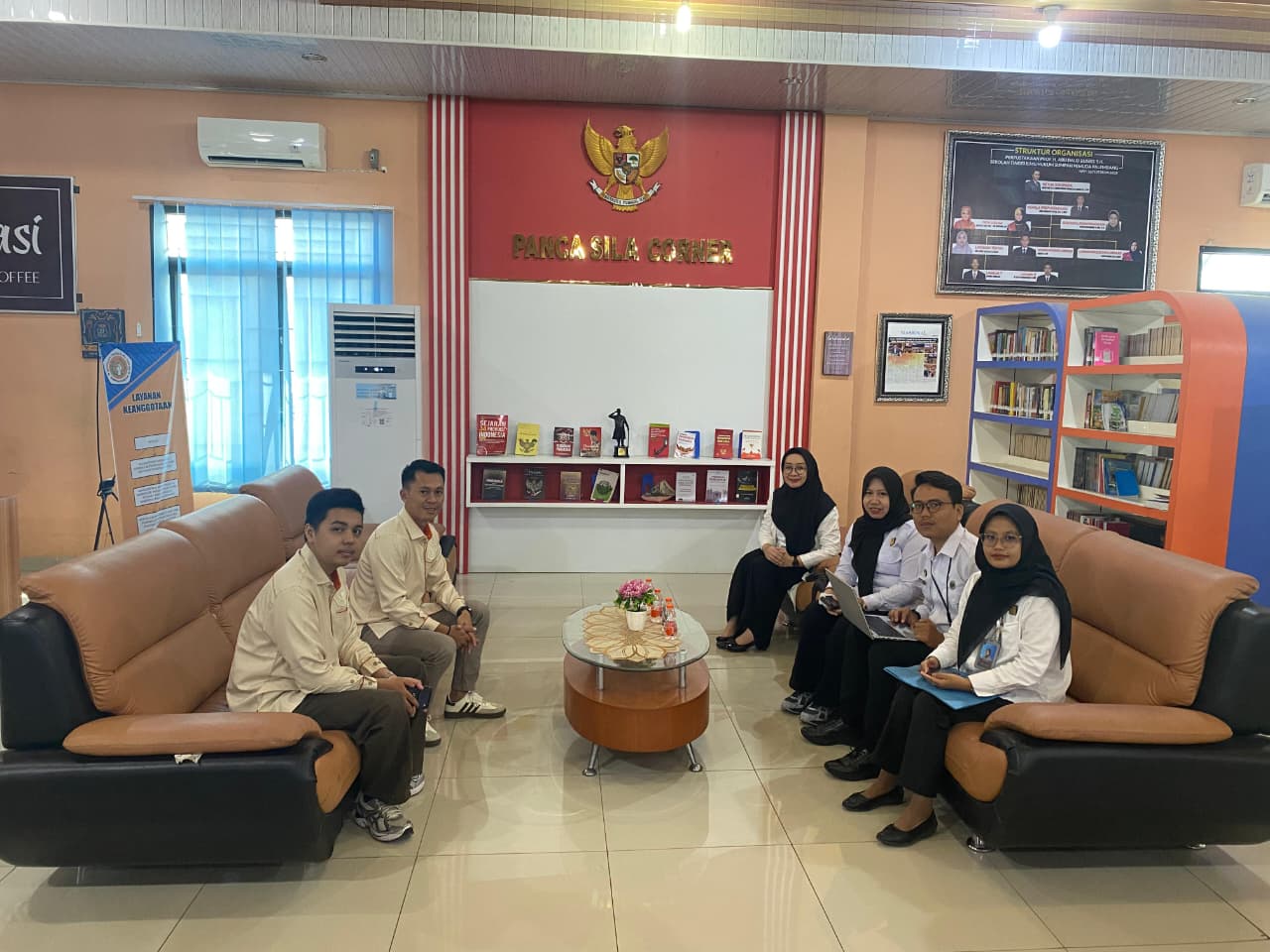 Kemenkum Sumsel Lakukan Monev Literasi Hukum di Dua Perguruan Tinggi Kemenkum Sumsel Lakukan Monev Literasi Hukum di Dua Perguruan Tinggi