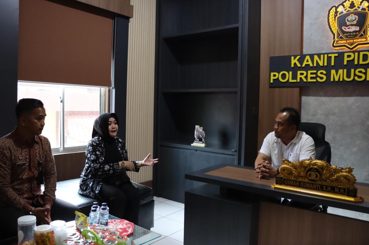 Kemenkum Sumsel Inventarisasi Pelanggaran Kekayaan Intelektual di Polres Musi Rawas Kemenkum Sumsel Inventarisasi Pelanggaran Kekayaan Intelektual di Polres Musi Rawas