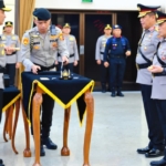 Irjen Pol M. Awal Chairuddin Resmi Dilantik Kapolda Sulsel, Gantikan Djuhandhani