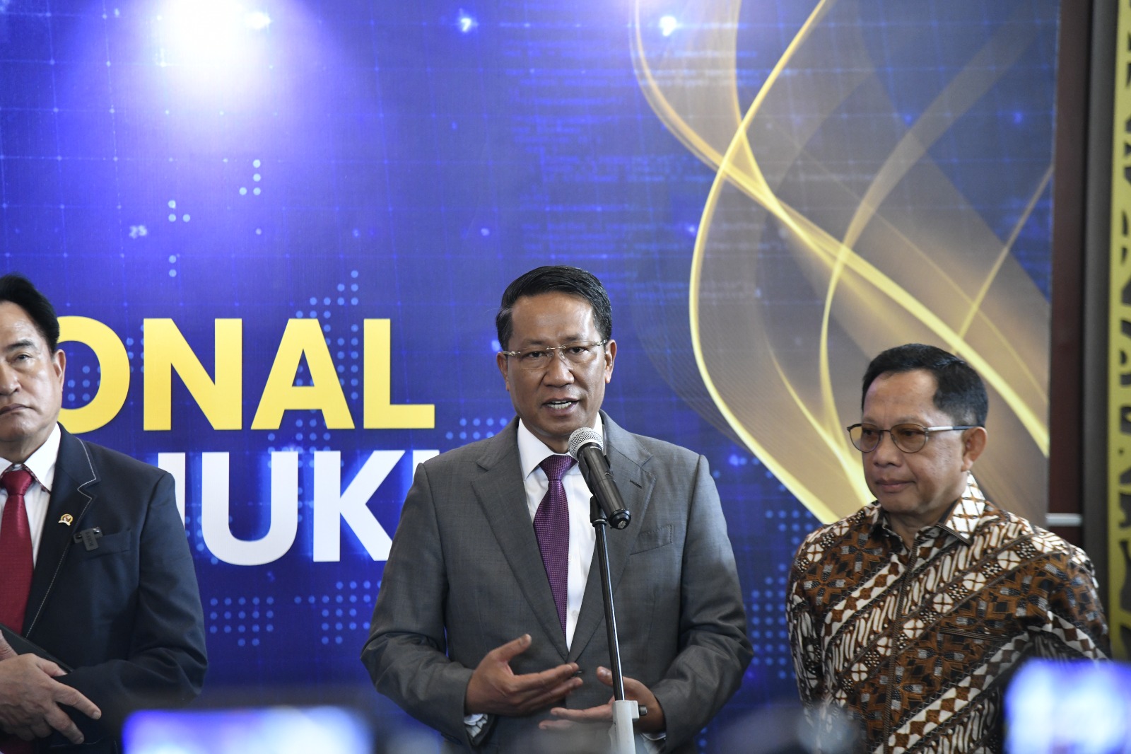 Sederhanakan 195 Permenkum Jadi 34, Menkum Perkuat Reformasi Regulasi Sederhanakan 195 Permenkum Jadi 34, Menkum Perkuat Reformasi Regulasi